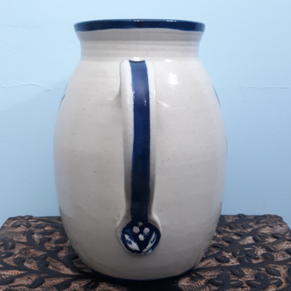 Vintage Pitcher Hand Thrown Studio Art Pottery Blueberries Blue White JoEl Maine - Picture 6 of 11